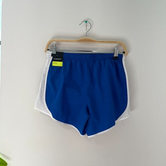 NEW Nike Girl's Standard Fit Blue Running Shorts Size XL - Picture 8 of 8